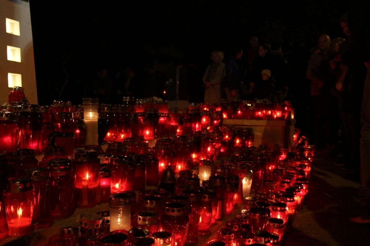 kolona_sjecanja_vukovarska_01