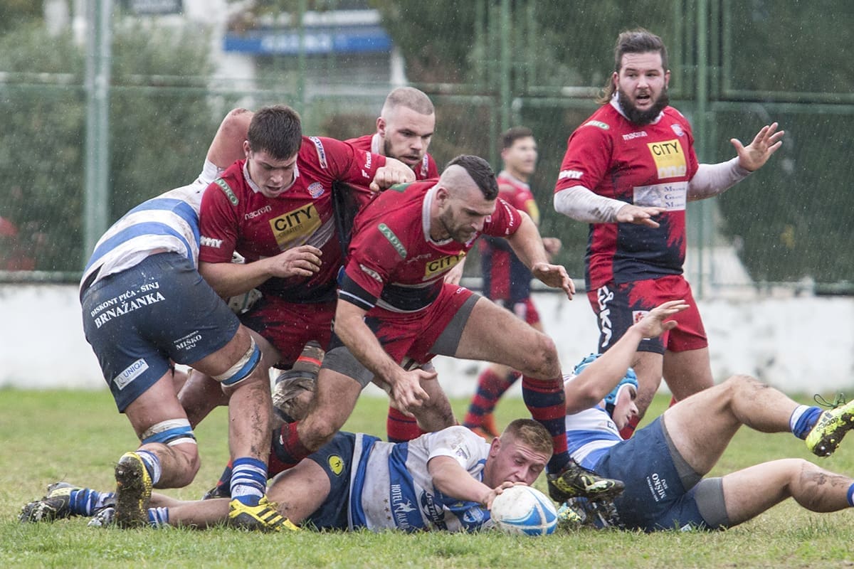 RK NADA BOLJA U DALMATINSKOM DERBIJU Splićani rezervirali mjesto u finalu državnog prvenstva