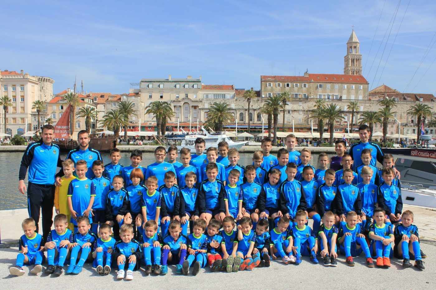 Upišite svoje dijete u Nogometni klub Galaxy Split: Natjecateljska liga, prijateljske utakmice, turniri u zemlji i inozemstvu