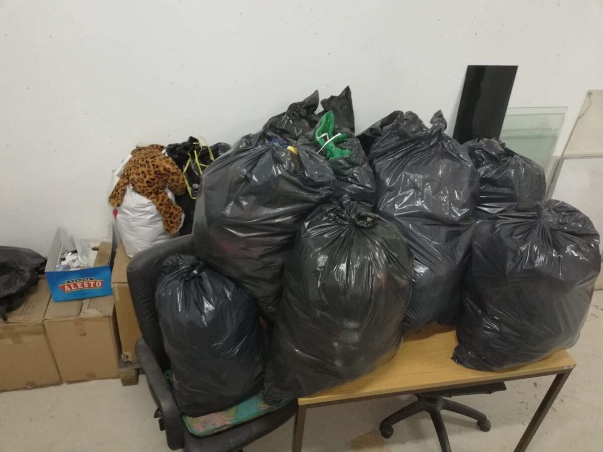 Splitska udruga prikupljala plišane za mladog Osječanina: "Pomozite nam u prijevozu igračaka"