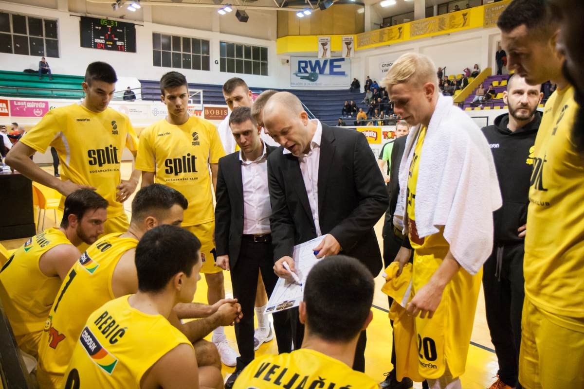 ŽUTI SVE LOŠIJI Split izgubio i od Lovćena