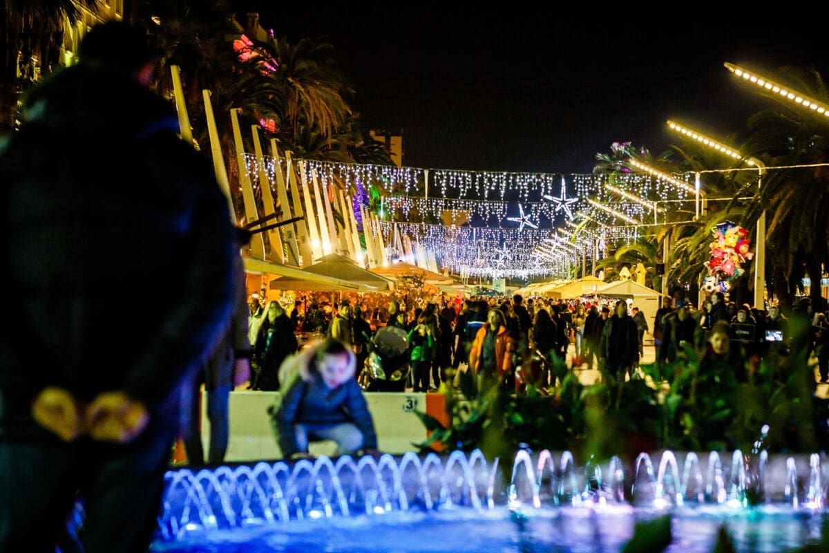 Iskoristite besplatne adventske autobusne linije: Evo što večeras očekuje posjetitelje u Splitu