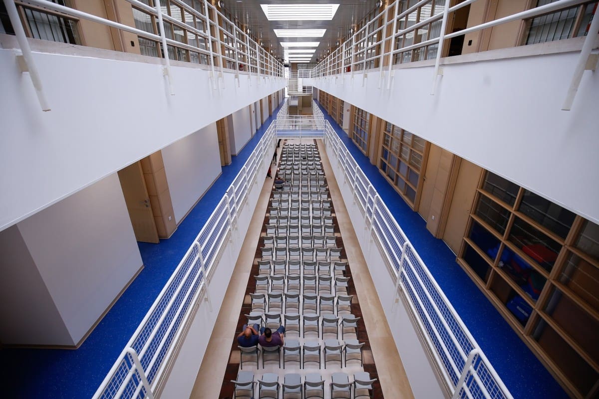 FORUM KAZALIŠTE NA FILOZOFSKOM FAKULTETU Dođimo, pomognimo "tetama" i naučimo mnogo toga