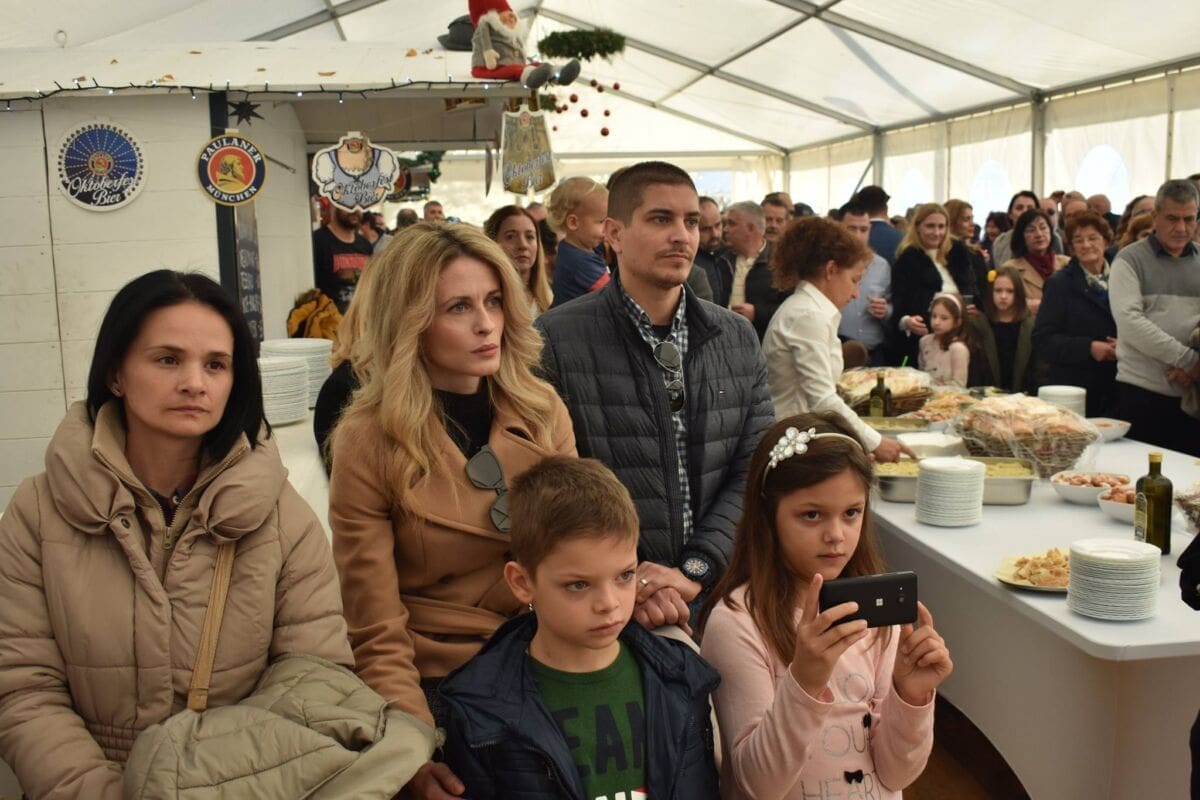CAVTAT Općina počastila brojne Konavoke i Konavljane