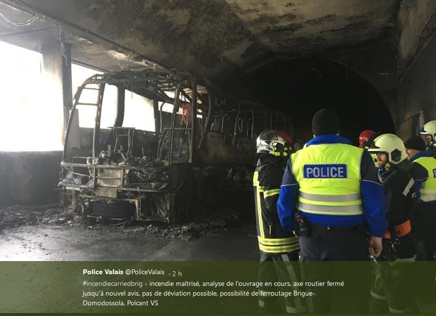 IZGORIO U POTPUNOSTI Pogledajte kako izgleda izgoreni autobus koji je prevozio splitske učenike u Švicarskoj