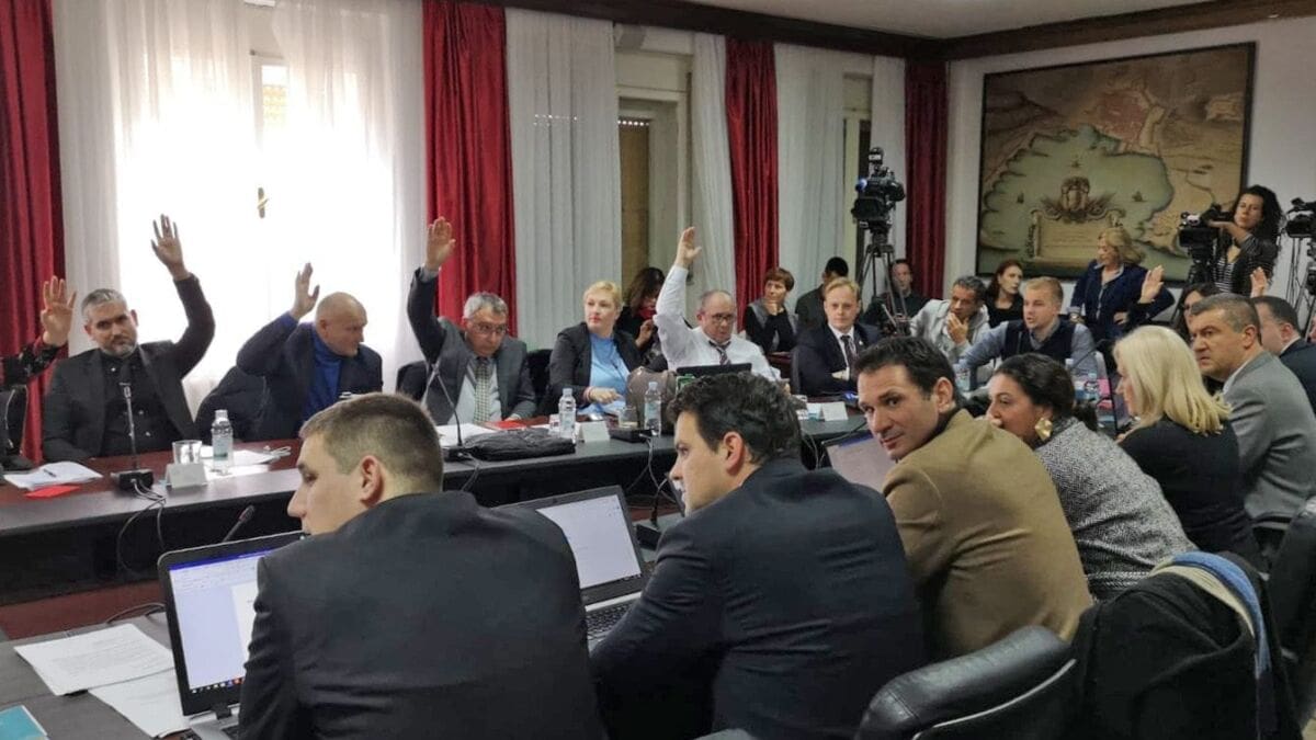 HNS prevagnuo: Srećko Šestan tijesnom većinom izabran za intendanta HNK Split!