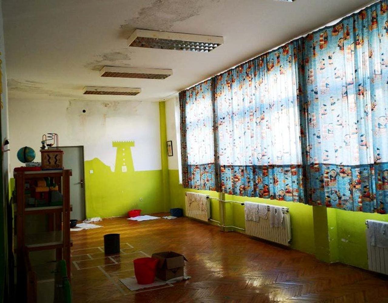 POGLEDAJTE "UVJETE" ZA DJECU "Tete u vrtiću je strah upaliti svjetlo, a utičnice su zaštitile najlonskim vrećicama!"