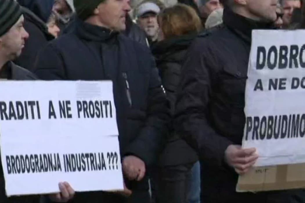 Prosvjed radnika Brodotrogira u središtu grada: "Mi svoju plaću zaradimo pošteno, nije naš problem da nema posla"