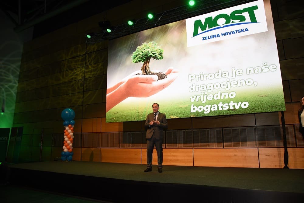 Nacionalni skup Mosta (1)