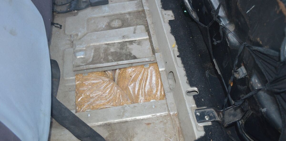 Zatečen s 12 kilograma rezanog duhana