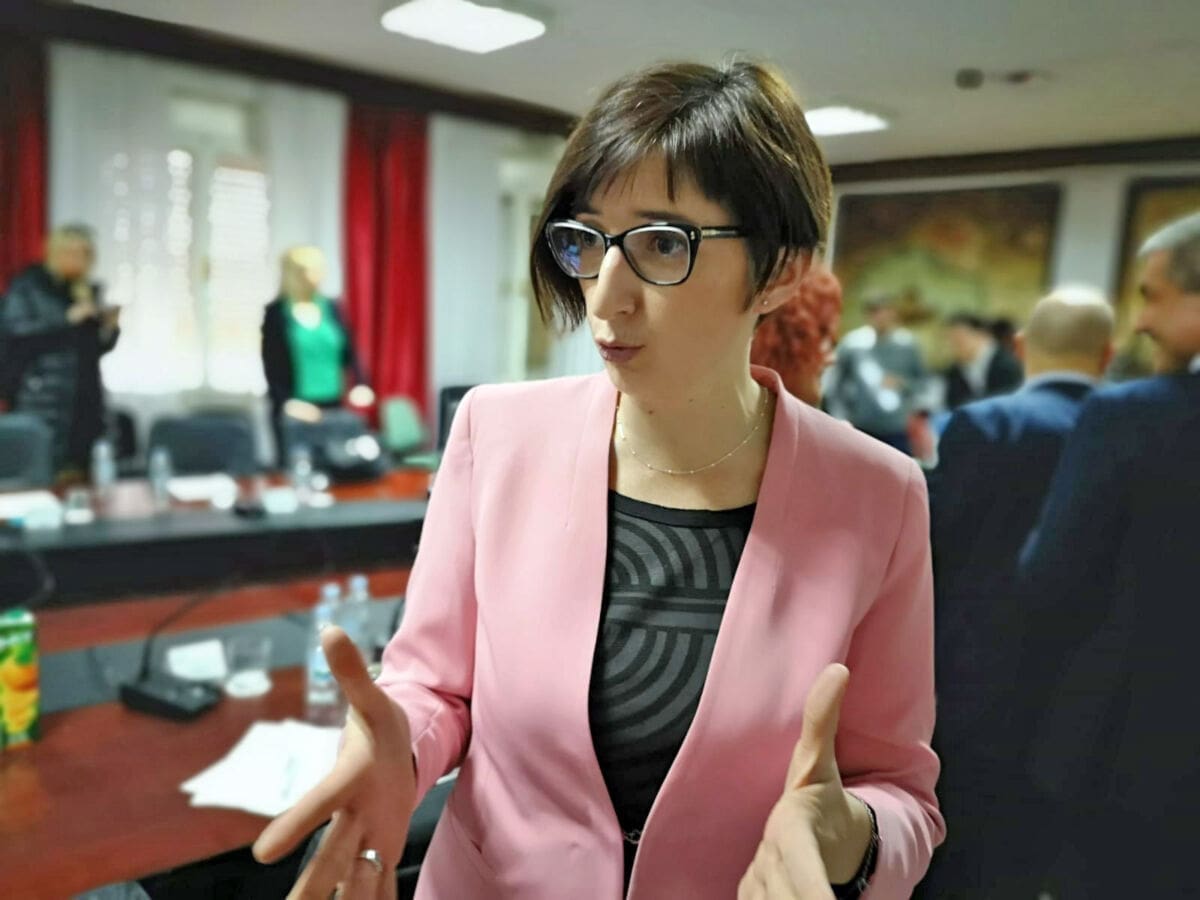 Marijana Puljak oplela po Croatia airlinesu: Ovo je stvarno vrh vrhova! Uzeli su mi parfem i bacili ga u smeće