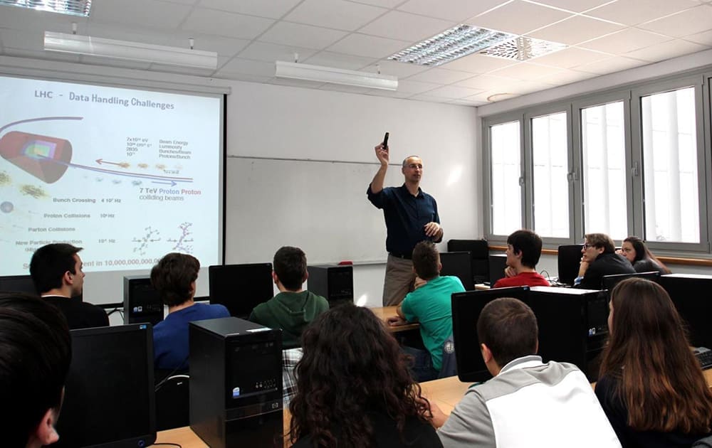 Srednjoškolci iz Splita i Omiša na jedan dan postaju kao znanstvenici na CERN-u