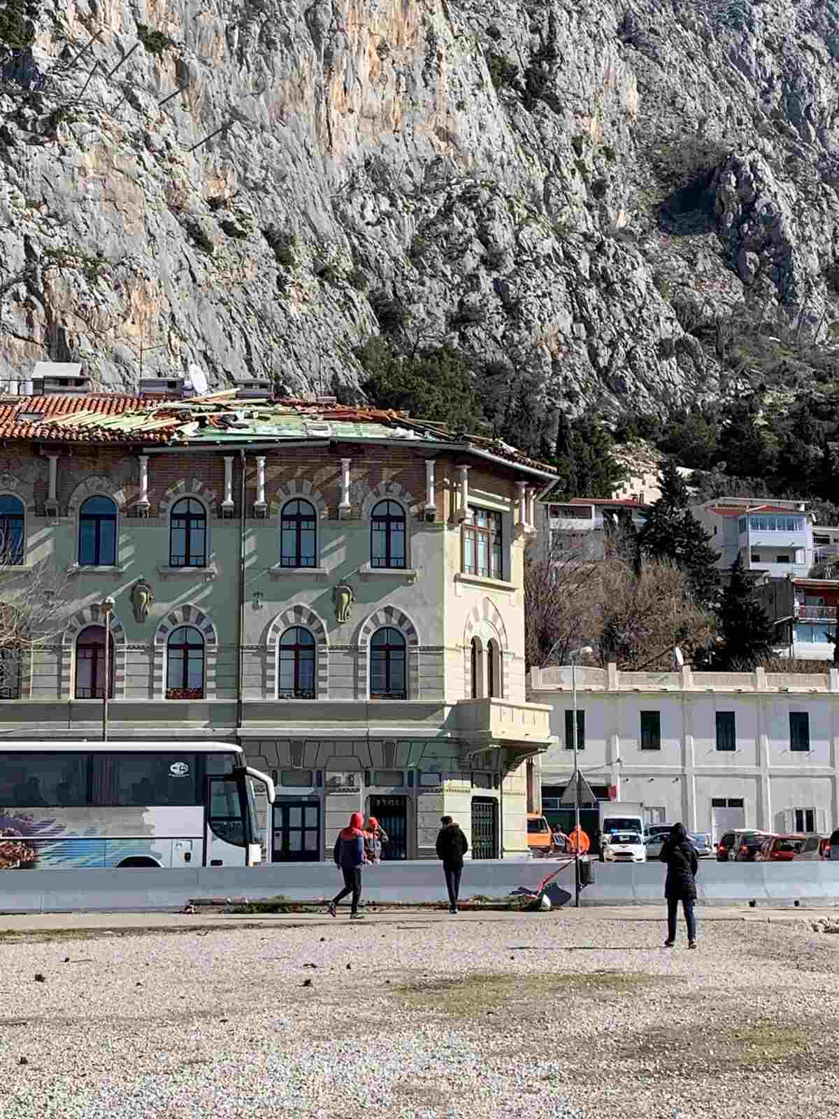 omis-bura-krov(1)