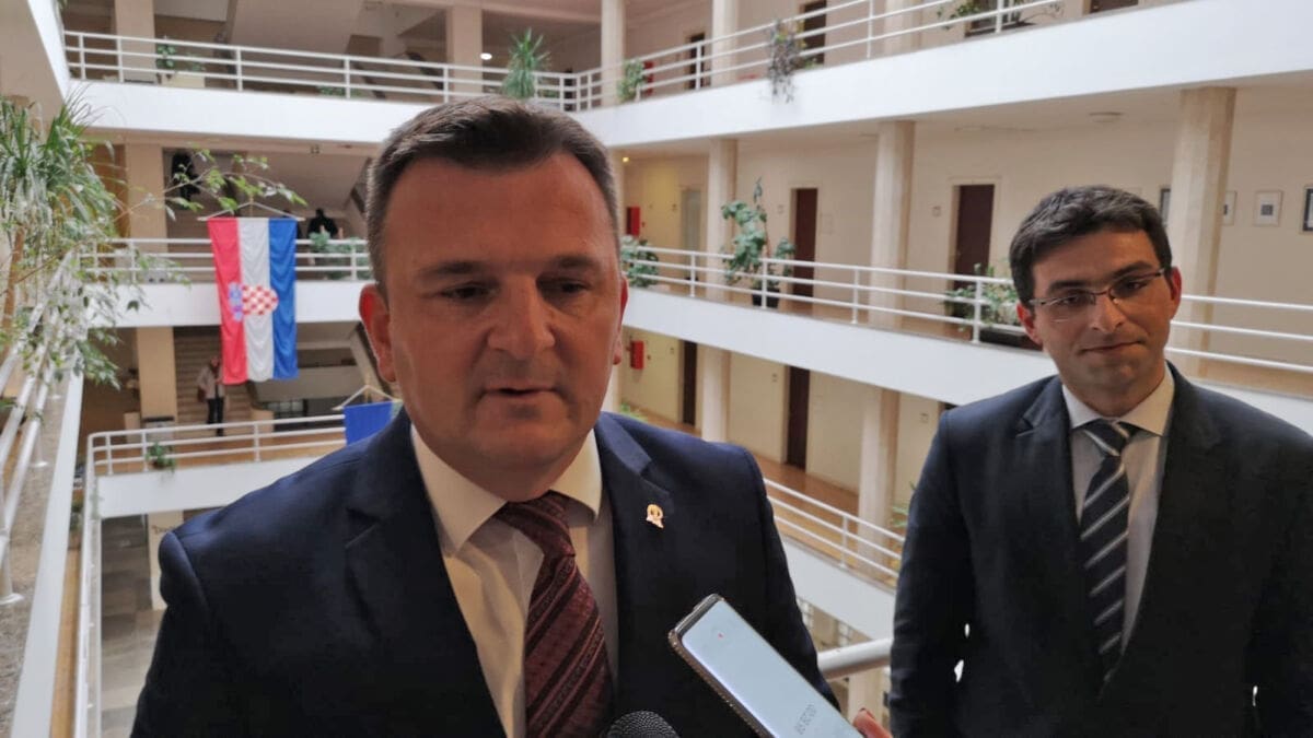 Petar Škorić o prekidu sjednice: "Split je talac histerije oporbe u želji da dođe na vlast i da iskompromitira vlast"