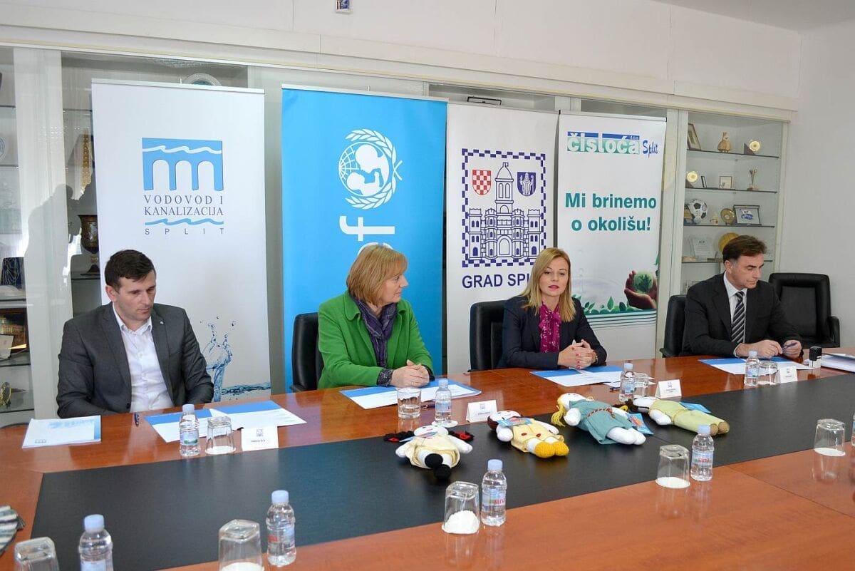 unicef-split(1)