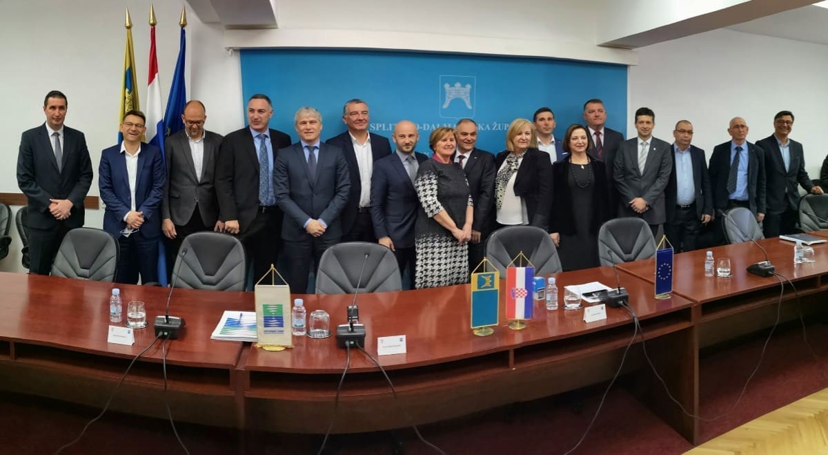 POTPISANI UGOVORI Milijuni za studijsko - projektnu dokumentaciju za pročistač Jadra i za alternativni dovod vode prema Splitu i otocima