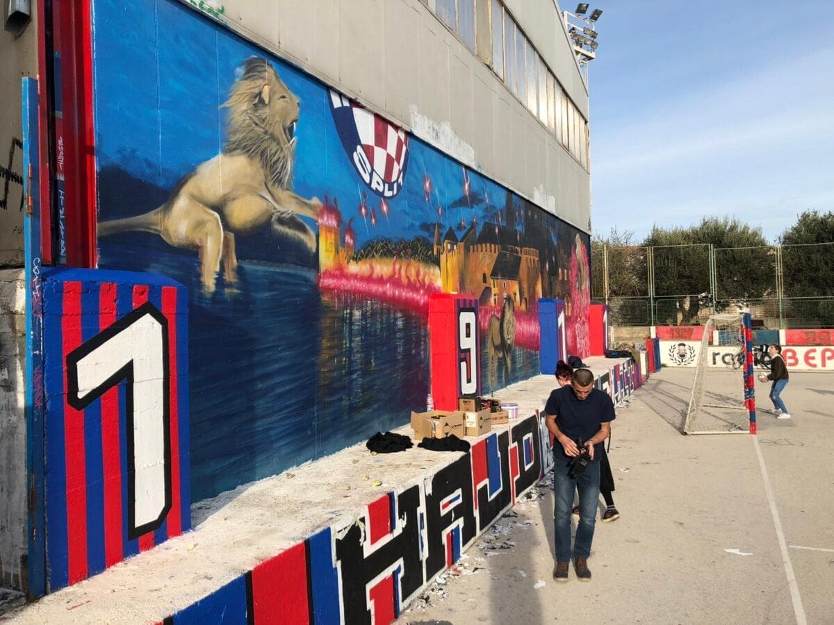 Trogirani velikim muralom odali počast voljenom klubu