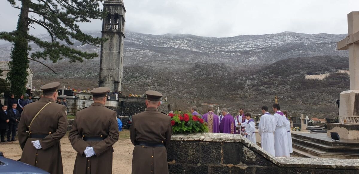 UBIJENE 272 OSOBE Sjećanje na nevine žrtve u Docu Donjem: 75. obljetnica zločina nacista
