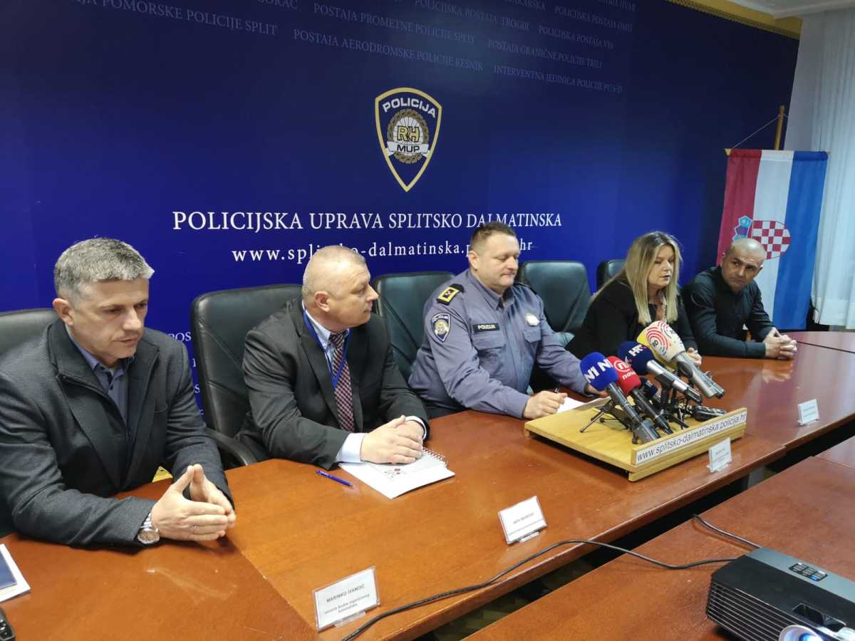 Policija i USKOK u Splitu razbili grupu kriminalaca: sedmorica uhićena, jedan u bijegu