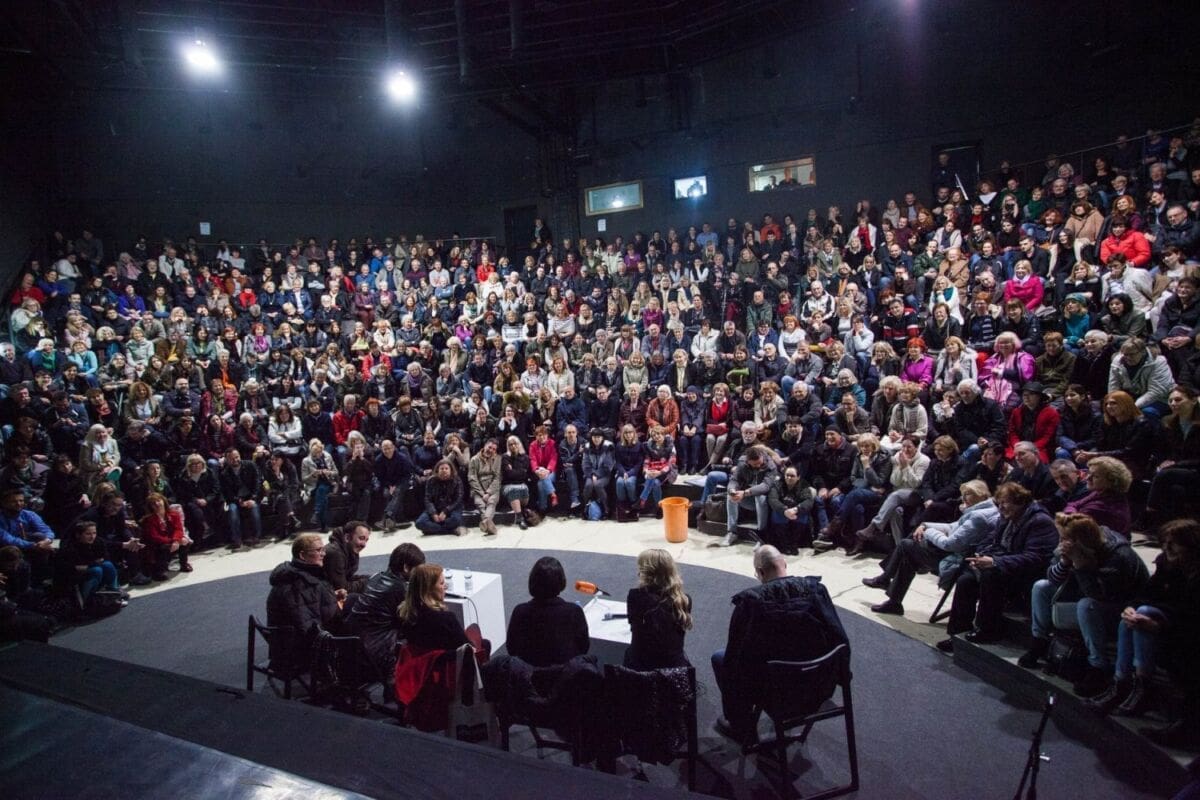 Večeras počinje još jedno izdanje Pričigina: "Nesreća nikad ne dolazi sama" i Mile Kekin