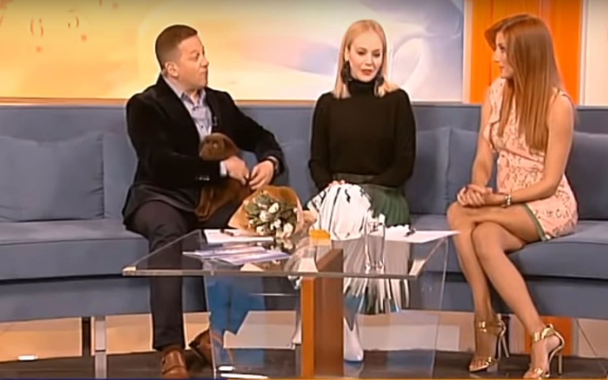 Splićanka mislila da je voditelj dira po nogama: "Mi se volimo, mi smo prijatelji"