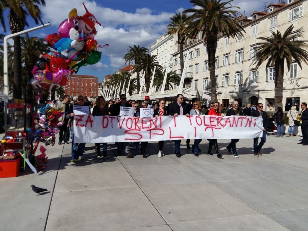 Preko Rive prošetali za otvoreni i tolerantni Split: "Sjena koju žele baciti na grad je nešto što kod nas ne prolazi"