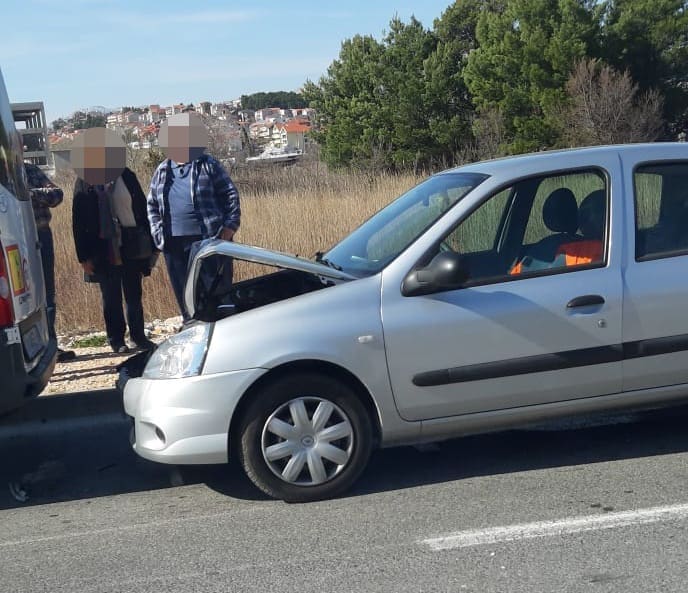 Prometne nesreće u Splitu: Sudarili se BMW i Škoda kod Kauflanda, Dalmatinac i auto u Strožancu
