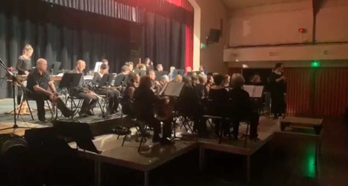 ODUŠEVILI FRANCUZE Imotski glazbenici odradili sjajan koncert u blizini Cerna