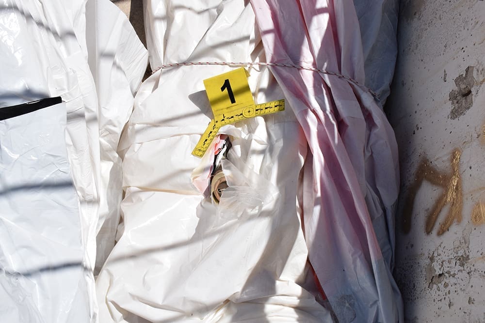 Policija tijekom pregleda Poljuda pronašla 38 dimnih kutija