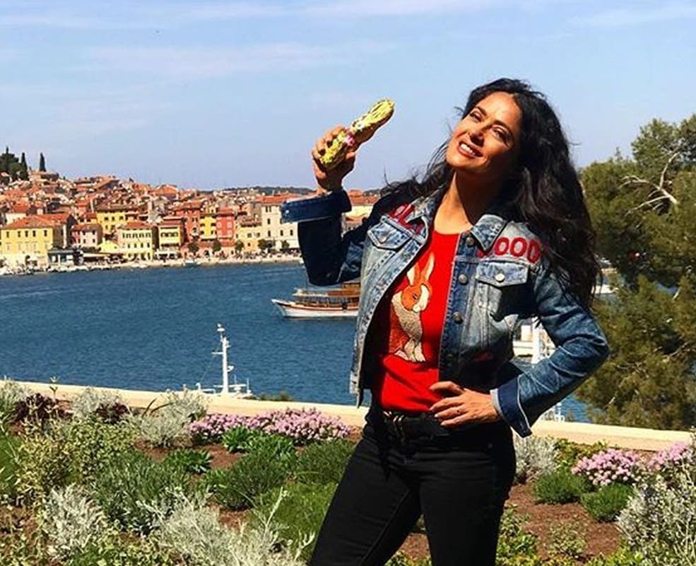 Još jedna svjetska zvijezda boravi na Jadranu: Salma Hayek čestitala Uskrs iz Hrvatske