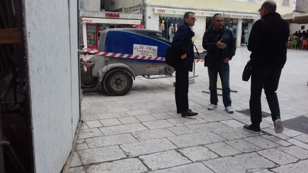 stroj-pjaca-kuca-nakic(1)