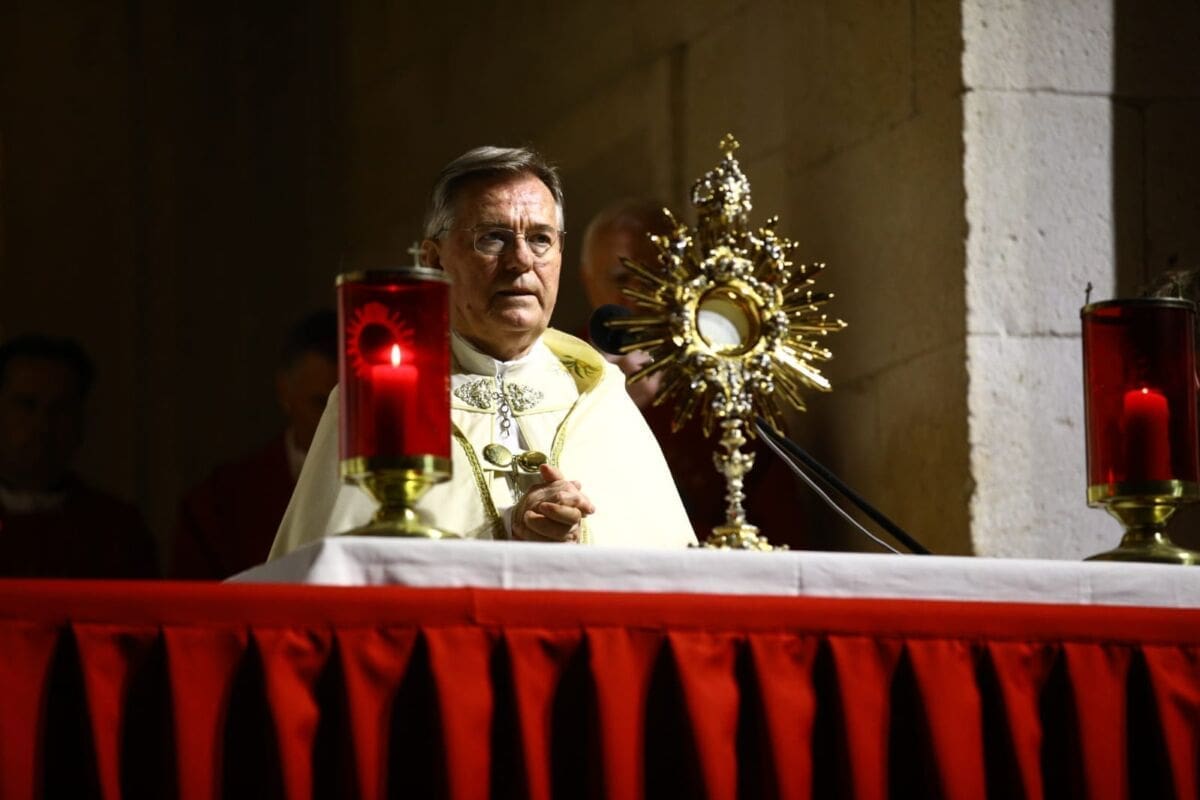 Evo gdje sve možete uživo pratiti svetu misu