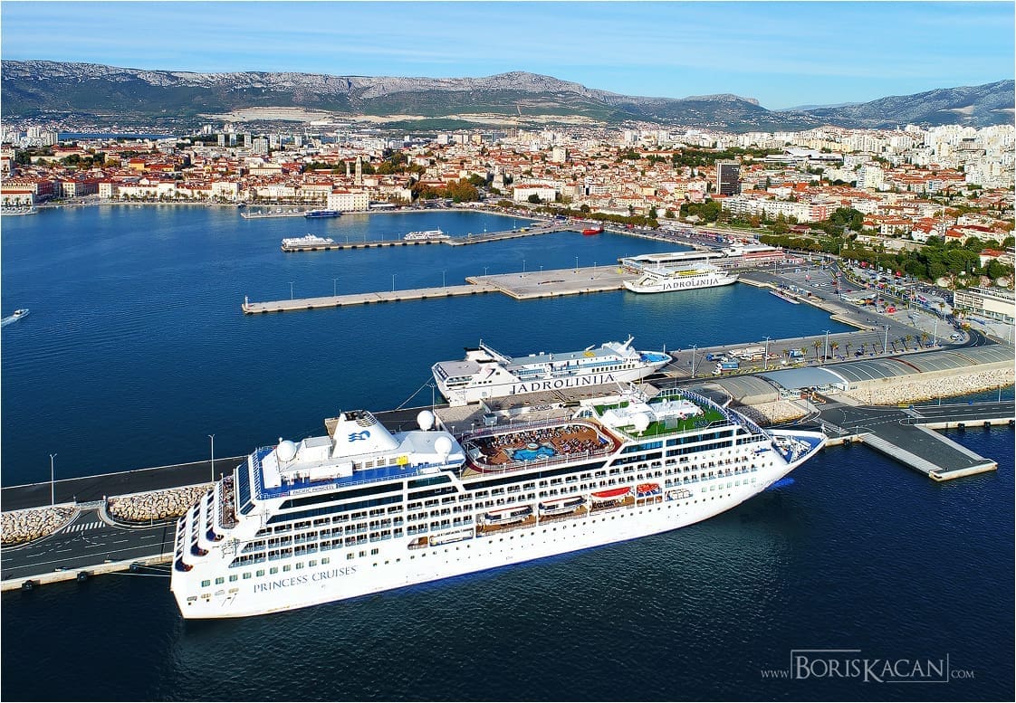 Jadrolinija bi gradila 11 brodova, a ministar Horvat bi izbjegao natječaje