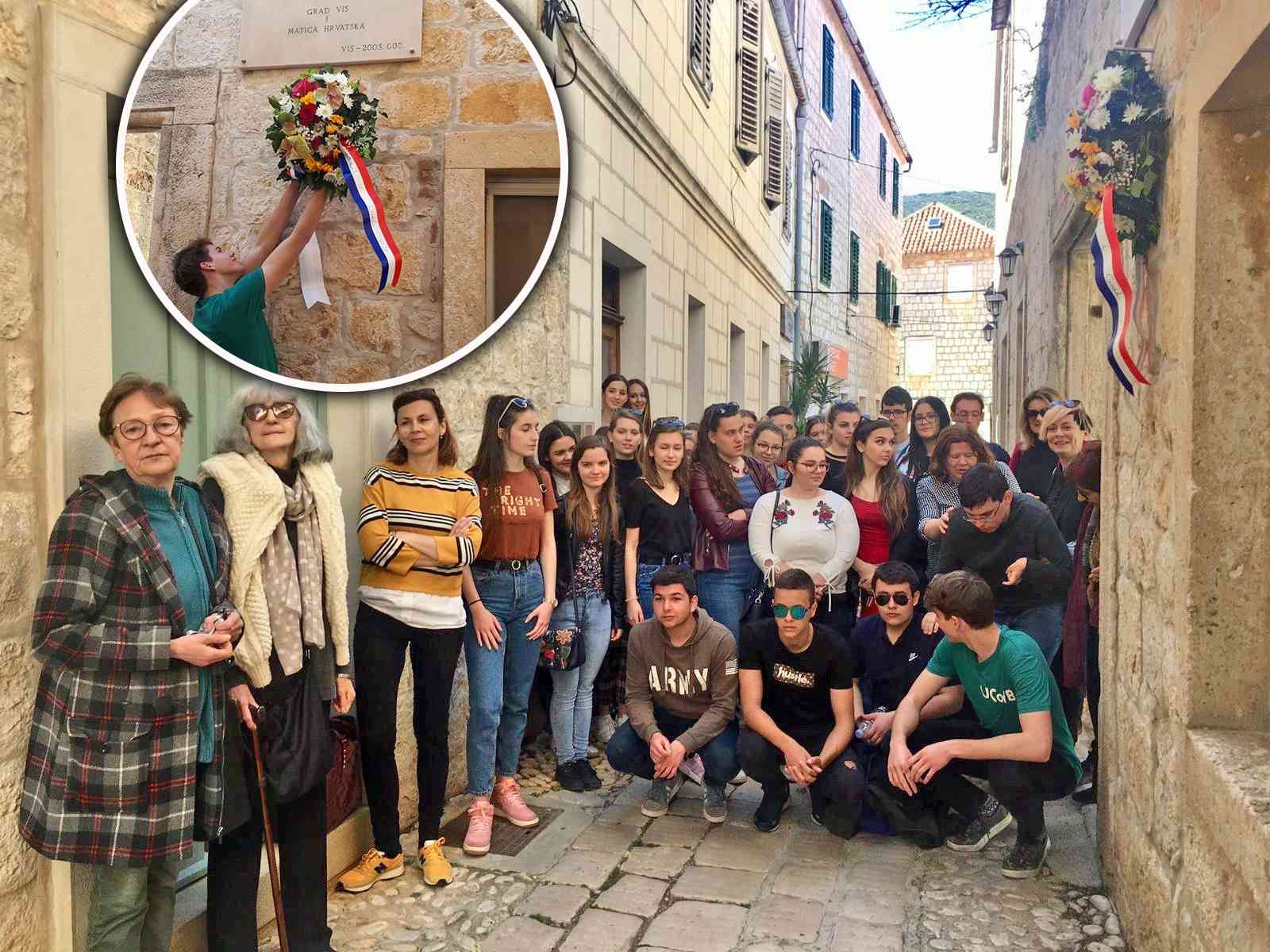 MARINKOVIĆEM SPOJENI - Učenici iz svih krajeva Hrvatske u edukativnom posjetu otoku Visu