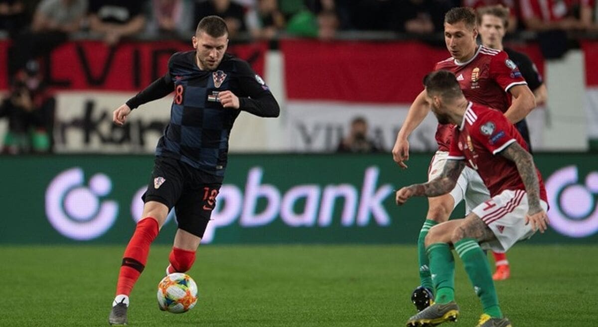 REBIĆ STIŽE U HAJDUK? U potrazi za novim klubom nakon sukoba s trenerom Bešiktaša, pitanje je gdje će igrati od siječnja