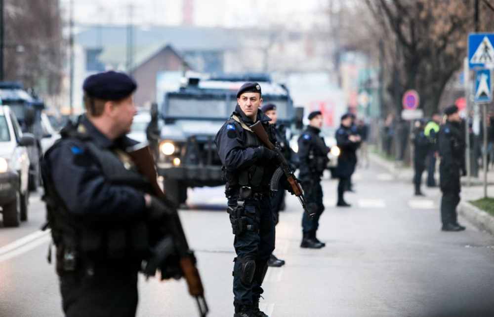 Dva srpska borbena aviona nadlijetala granicu s Kosovom, reagirala Albanija