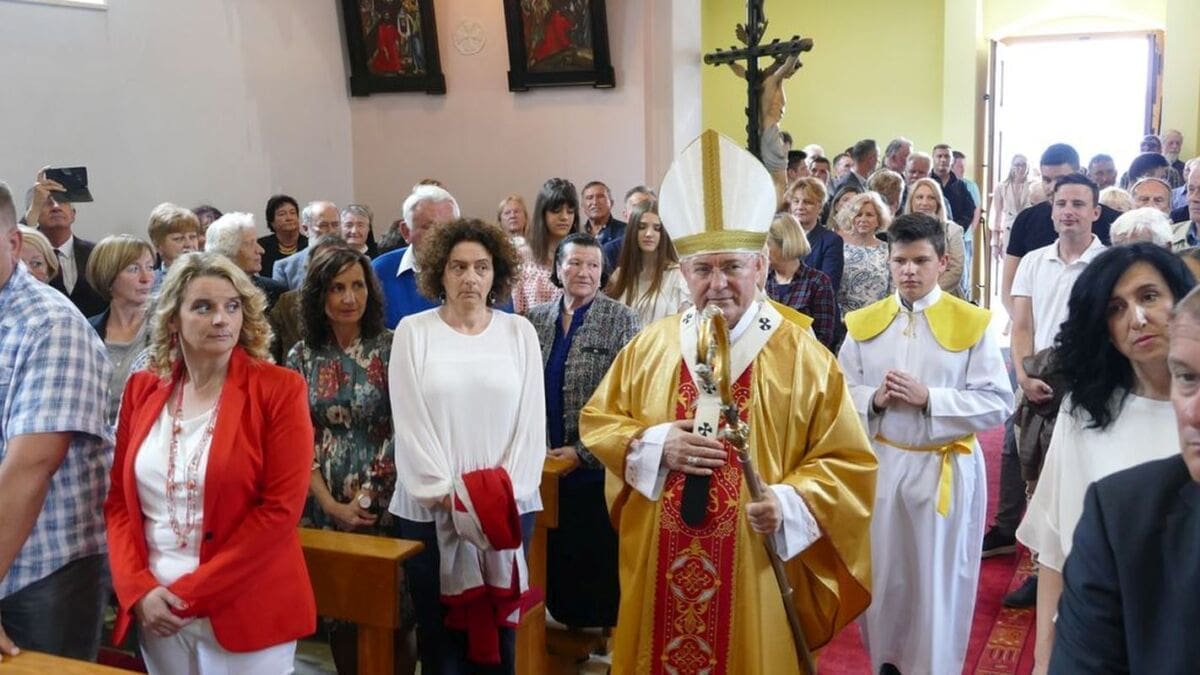 Krilo Jesenice: Proslavljena 150. obljetnica posvete župne crkve Sv. Roka