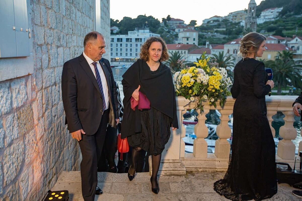 otvaranje_kazaliste_hvar(1)