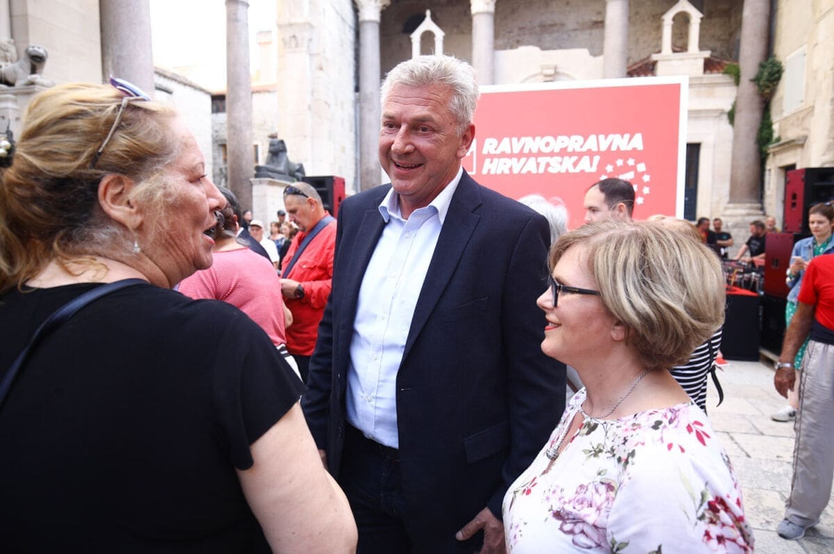 Ostojić: Plenkovićeva osuda nasilja na Braču je kao dvoslojni WC papir