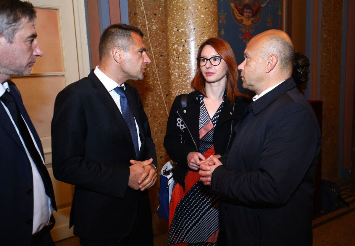 svecana_sjednica_kazaliste_dujam(1)