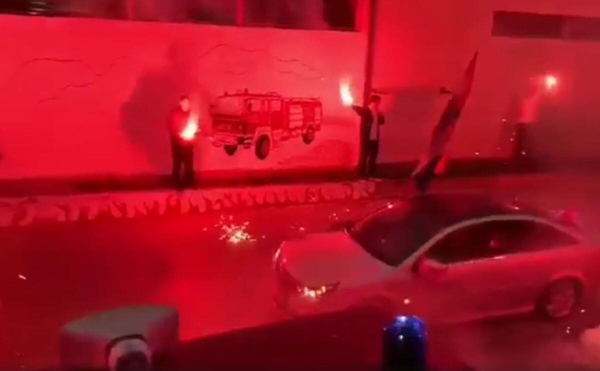 Oženio se dugogodišnji član DVD-a Dalmacija iz Dugog Rata, kolege mu priredile nezaboravno iznenađenje