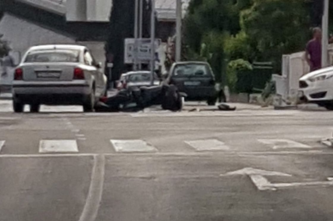 PROMETNA U DUBROVAČKOJ Sudarili se automobil i motocikl, motociklist hitno prebačen u bolnicu