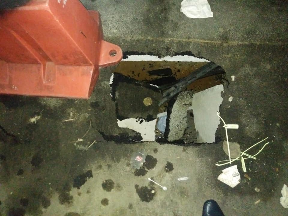 U garaži ispod Fine se otvorila rupa: "Treba li se srušiti cijela garaža da netko reagira?"