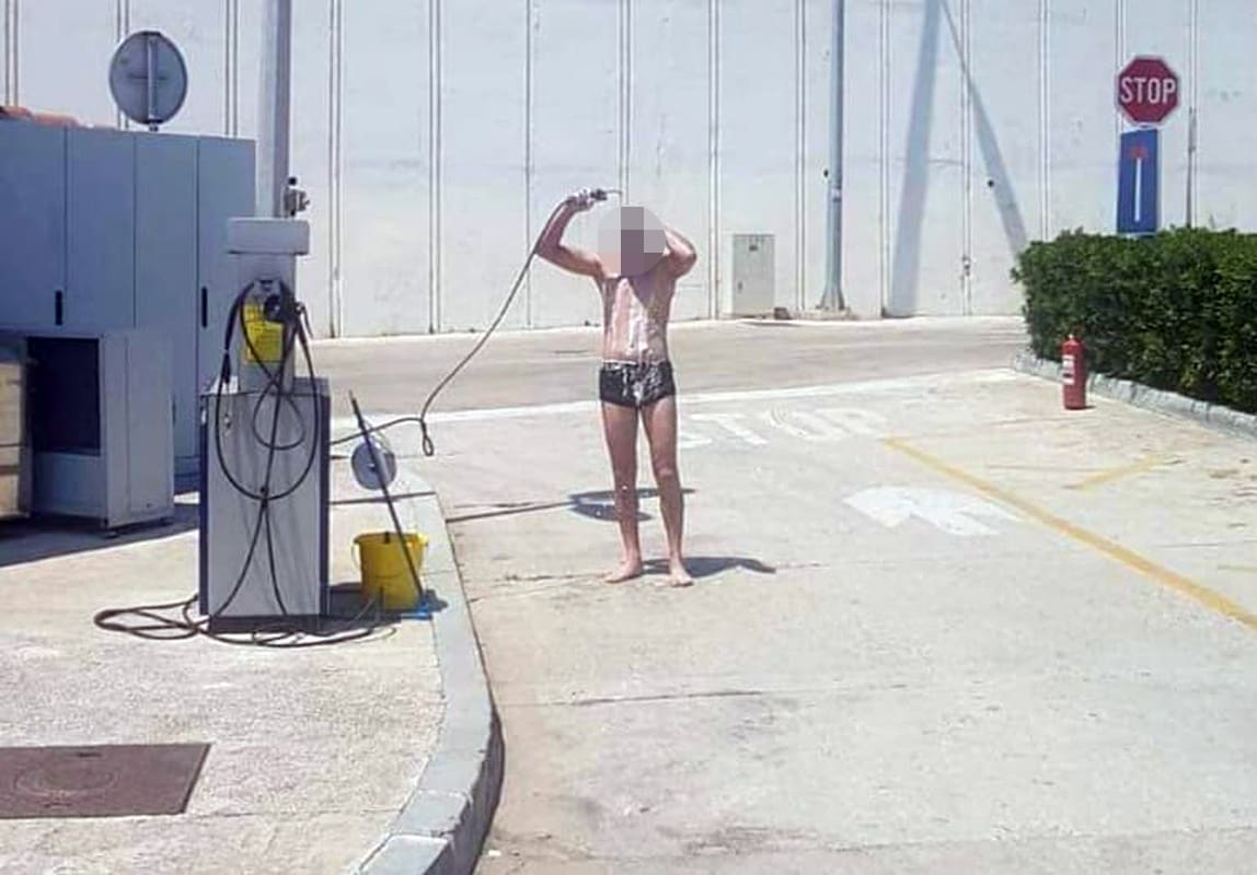 "Ča je ovo, praona za muškarce na benzinskoj postaji?": Urnebesan prizor sa Šolte nasmijao društvene mreže