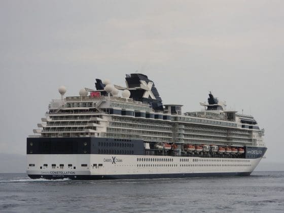 NITKO IH NE ŽELI PRIMITI Kruzeri sa stotinama putnika plutaju oceanima