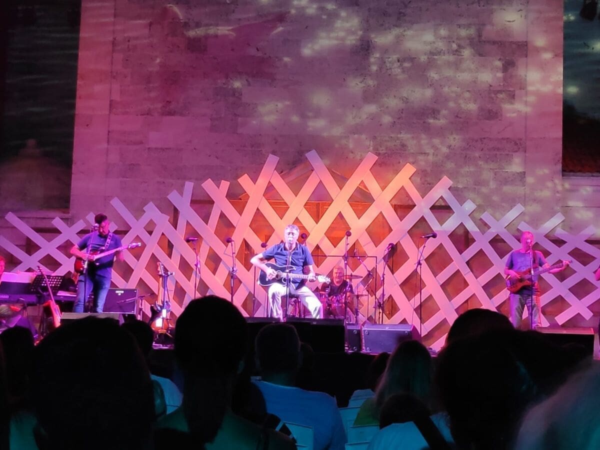 hari-roncevic-kastel(1)