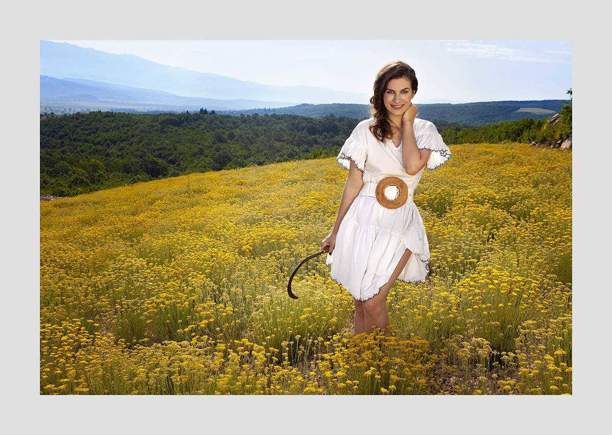 TEŠKI DANI ZA NAŠU GLUMICU "Danima si tiha bol u mojoj duši. Noćima si nespokoj u srcu mom"