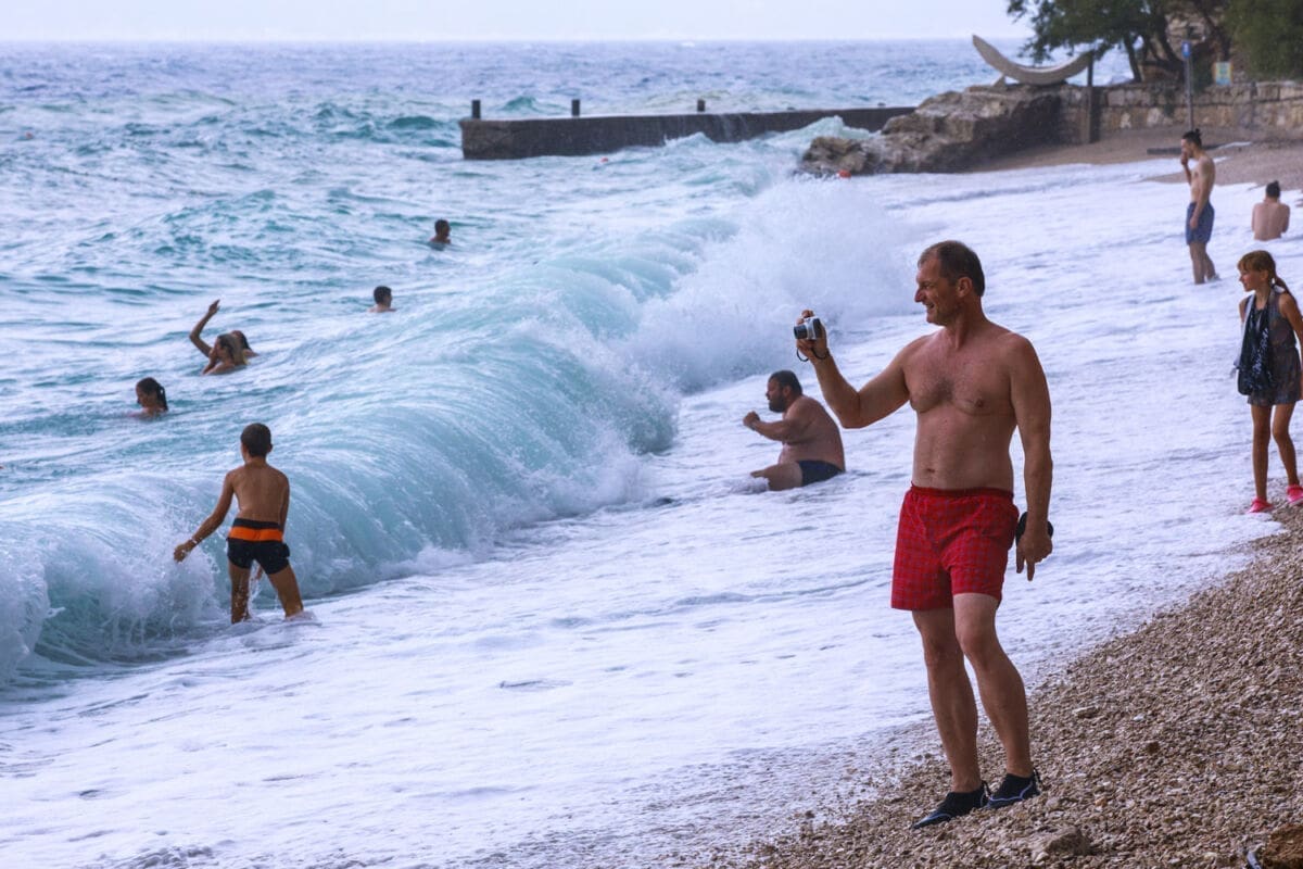 Jutros blizu mraza u dijelovima Dalmacije, popodne jugo i početak osjetnog zatopljenja