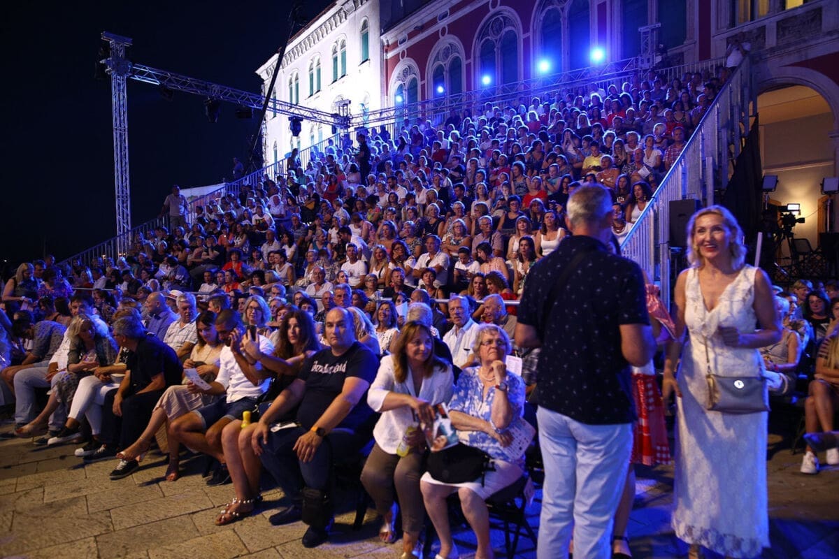 NOVI SPLITSKI FESTIVAL? Bubalo zna koja osoba može vratiti sjaj starog Splitskog festivala