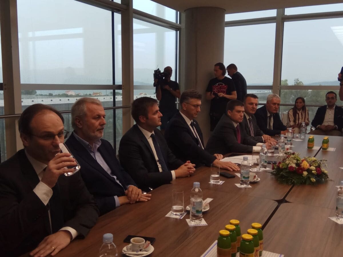 otvaranje_terminala_zracnaluka (1)